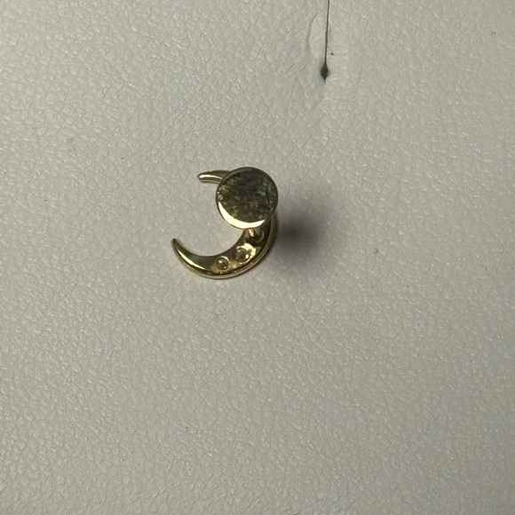 Gold Crescent Moon Nose Ring - Picture 3 of 3